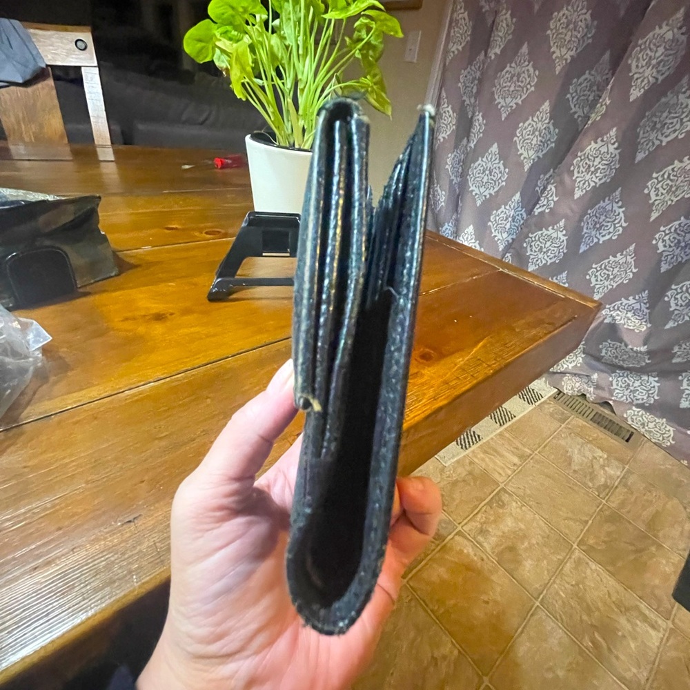 GUCCI Wallet. GG Canvas and Leather - Picture 8 of 13